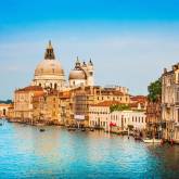 Венеция с синим небом